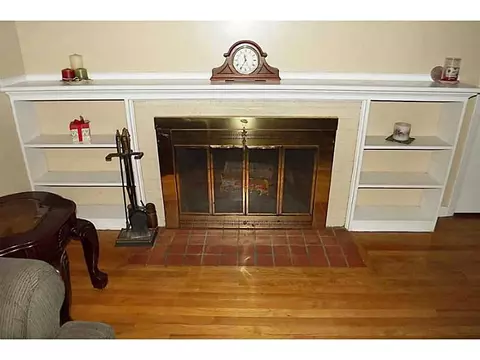 121 Torrington Dr, Warwick, RI 02886 photo 7