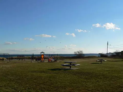264 Point Ave, Warwick, RI 02889 photo 12