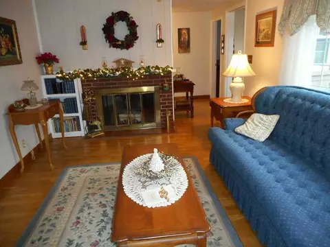 30 Aspinet Dr, Warwick, RI 02888 photo 13