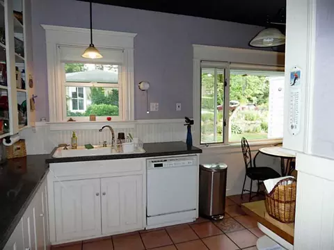 43 Summer St, Westerly, RI 02891 photo 11