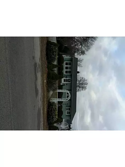 22 Boiling Spring Ave, Westerly, RI 02891 photo 1