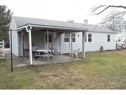 26 Yellowstone Ave, Warwick, RI 02888 photo 13