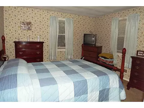 26 Yellowstone Ave, Warwick, RI 02888 photo 8