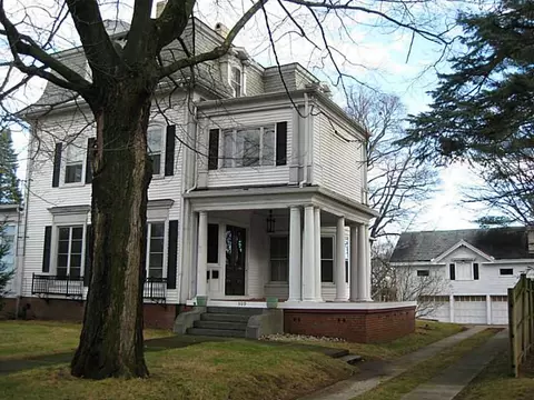 309 Prospect St, Woonsocket, RI 02895 photo 3