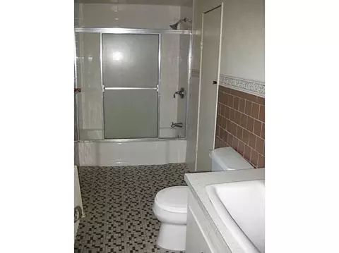 309 Prospect St, Woonsocket, RI 02895 photo 12