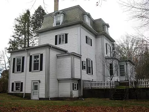 309 Prospect St, Woonsocket, RI 02895 photo 5