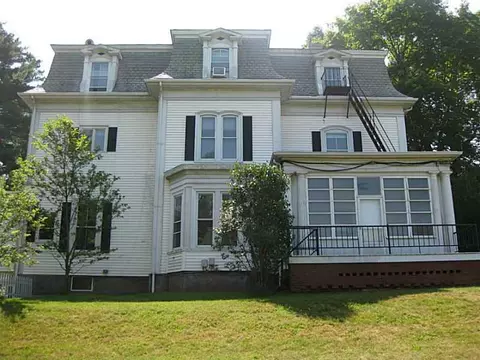 309 Prospect St, Woonsocket, RI 02895 photo 4