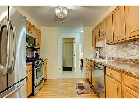 59 Peacock Rd, Warwick, RI 02886 photo 6
