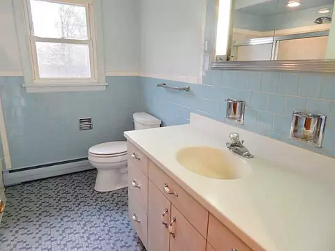 41 Hubbard St, Westerly, RI 02891 photo 11