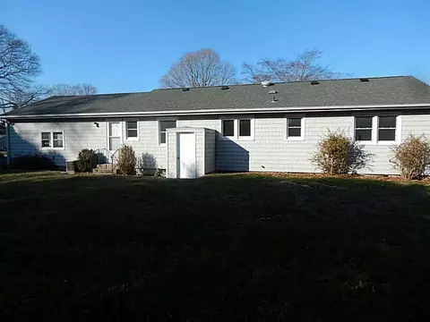 41 Hubbard St, Westerly, RI 02891 photo 15
