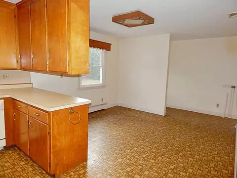 41 Hubbard St, Westerly, RI 02891 photo 7