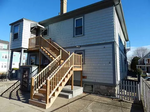 749 Grove St, Woonsocket, RI 02895 photo 5