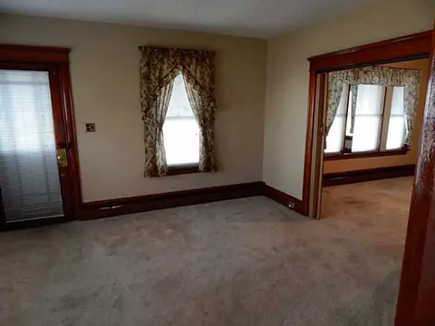 749 Grove St, Woonsocket, RI 02895 photo 11