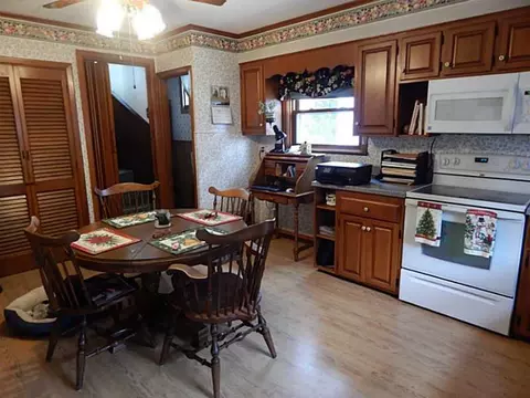 377 Gaskill St, Woonsocket, RI 02895 photo 14