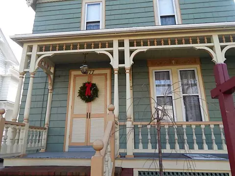 377 Gaskill St, Woonsocket, RI 02895 photo 2