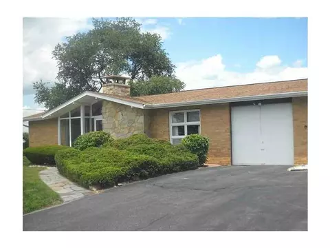 6 Highview Ave, Warren, RI 02885 photo 1
