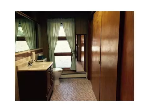 6 Highview Ave, Warren, RI 02885 photo 8