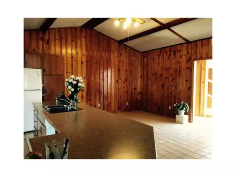 6 Highview Ave, Warren, RI 02885 photo 4
