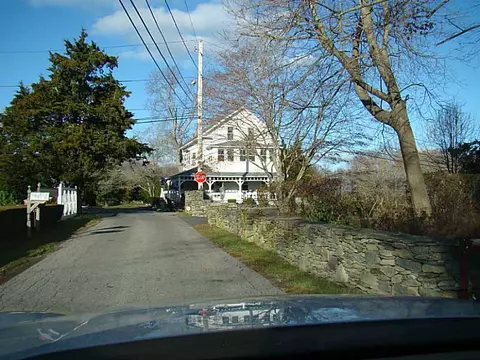 13 Stonegate Dr, Warren, RI 02885 photo 11