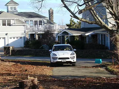 13 Stonegate Dr, Warren, RI 02885 photo 9