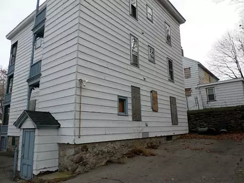 29 Watson St, Woonsocket, RI 02895 photo 2