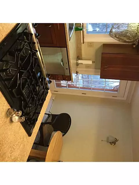340 Aylsworth Ave, Woonsocket, RI 02895 photo 5