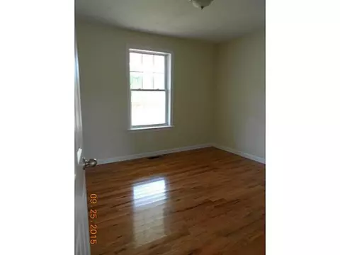157 Danielle Dr, Woonsocket, RI 02895 photo 10
