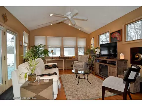 129 Tanner Ave, Warwick, RI 02886 photo 1
