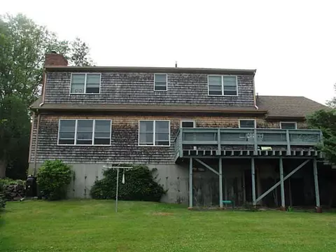 2 Porter Rd, Middletown, RI 02842 photo 4
