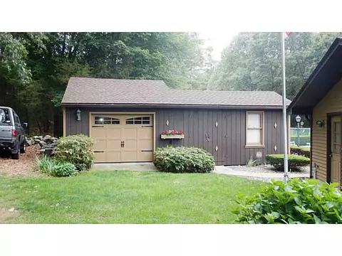 55 Fishs Ln, Warwick, RI 02886 photo 24