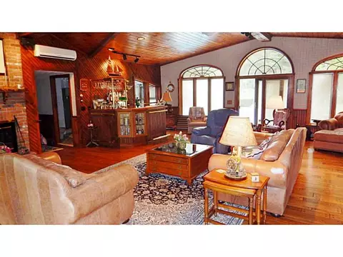 55 Fishs Ln, Warwick, RI 02886 photo 2