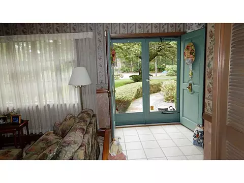 55 Fishs Ln, Warwick, RI 02886 photo 12
