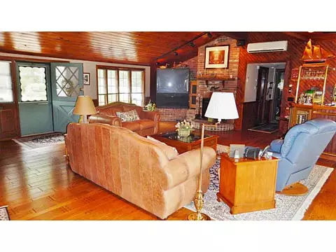55 Fishs Ln, Warwick, RI 02886 photo 3