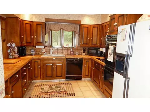 55 Fishs Ln, Warwick, RI 02886 photo 7