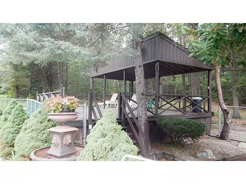 55 Fishs Ln, Warwick, RI 02886 photo 22