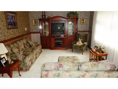 55 Fishs Ln, Warwick, RI 02886 photo 11