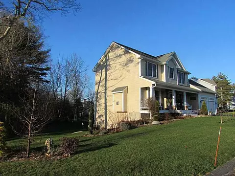 5 Timber Ln, Exeter, RI 02822 photo 3