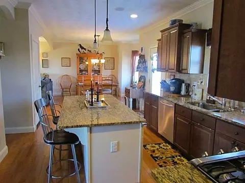 5 Timber Ln, Exeter, RI 02822 photo 9
