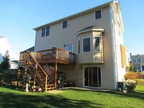 5 Timber Ln, Exeter, RI 02822 photo 2