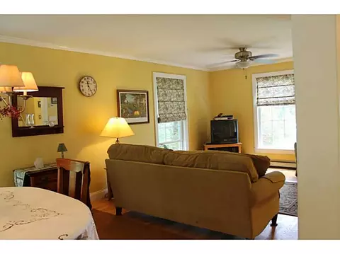 60 Springbrook Rd, Westerly, RI 02891 photo 9