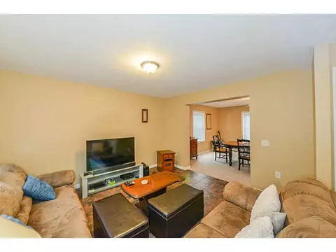 6 Voltage St, Westerly, RI 02891 photo 8