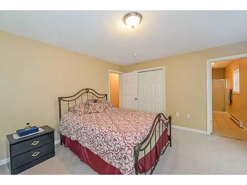 6 Voltage St, Westerly, RI 02891 photo 15
