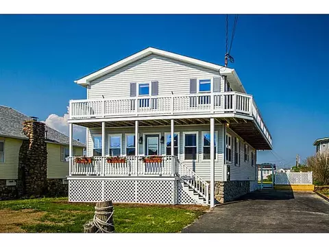 11 Benson Ave, Westerly, RI 02891 photo 1