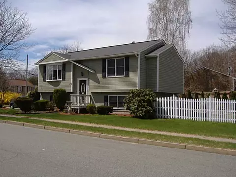 39 Robins Way, Warwick, RI 02888 photo 1