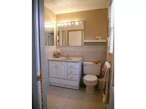 39 Robins Way, Warwick, RI 02888 photo 5