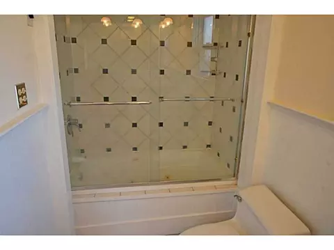 18 Camp St, Warwick, RI 02889 photo 19