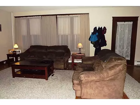 44 Hamilton St, Woonsocket, RI 02895 photo 5