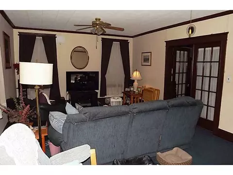 44 Hamilton St, Woonsocket, RI 02895 photo 17