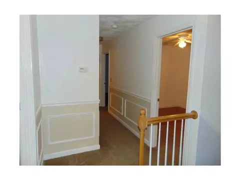 16 West St, Warwick, RI 02886 photo 18