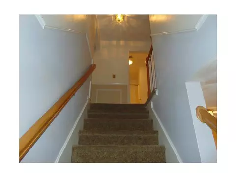16 West St, Warwick, RI 02886 photo 10